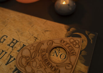 28 Girls Taken to Hospital for ‘Anxiety,’ Fainting After Using Ouija Boards at School in Colombia