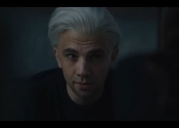 Watch: The Trailer for ‘BlackBerry,’ Starring Jay Baruchel & Glenn Howerton