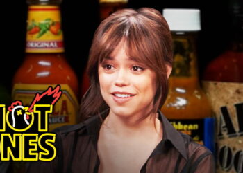 Jenna Ortega Doesn’t Flinch While Eating Spicy Wings | Hot Ones
