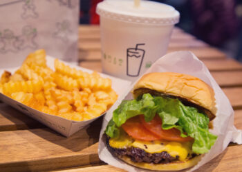Shake Shack To Open First Canadian Location in 2024, Plans 35 Locations by 2035