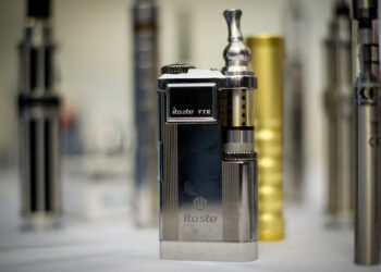 Quebec Families Ministry Investigating TikTok of Baby Vaping