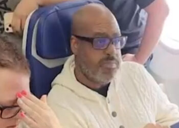 Man Forces Entire Flight to Deplane After Meltdown Over Crying Baby