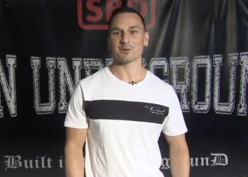 Australian Man Sets Guinness World Record for Most Push-Ups in 1 Hour