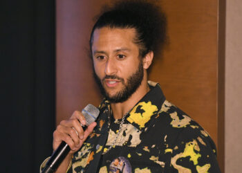 Colin Kaepernick Paying for Autopsy of Man Who Died After Allegedly Being ‘Eaten Alive’ by Bed Bugs in Jail