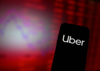 Uber Driver Allegedly Assaulted Passenger and Used Her Phone To Give Himself A 5-Star Review
