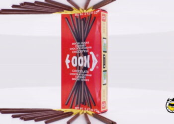 Chris Jericho and Saraya Swap Favorite Snacks | Snacked